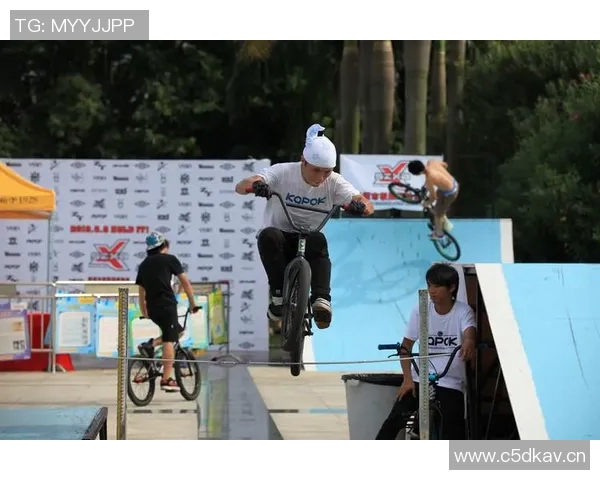 深圳极限运动队的意识变革与热议极限运动的未来发展探讨